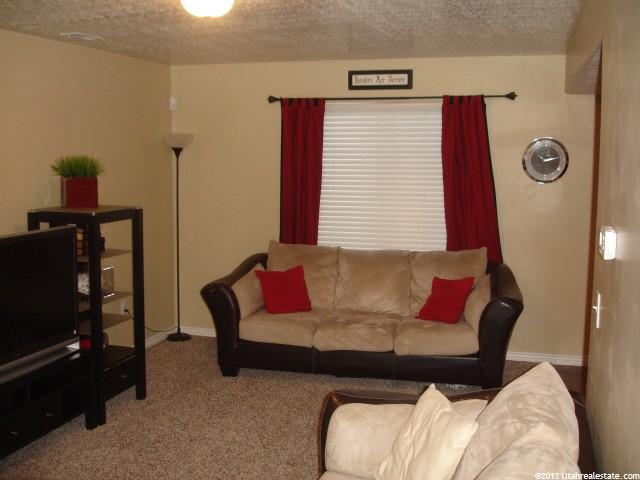652 W 800 N #9, Clinton, UT 84015 — photo 6