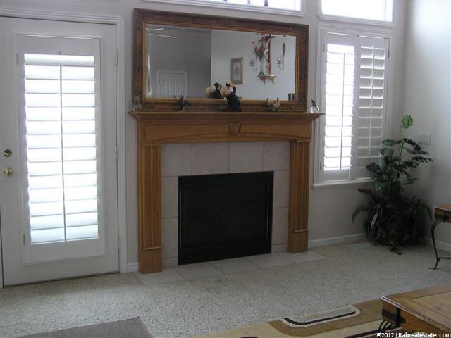 878 W 3950 S, Riverdale, UT 84405 — photo 4