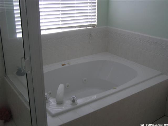 878 W 3950 S, Riverdale, UT 84405 — photo 5