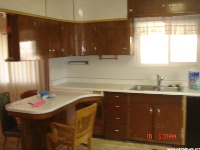 985 E Binford St, Ogden, UT 84401 — photo 5
