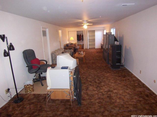 9555 S 1700 E, Sandy, UT 84092 — photo 9