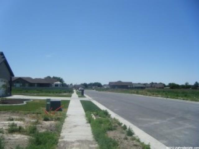 268 N 570 E #36, Tremonton, UT 84337 — photo 3