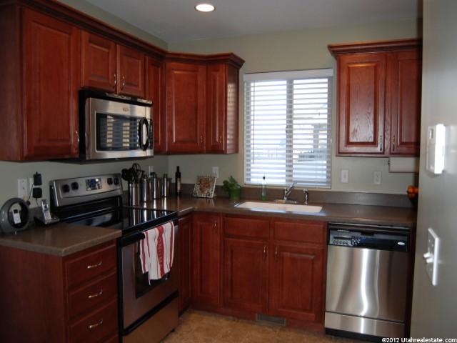101 E 8640 S, Sandy, UT 84070 — photo 3