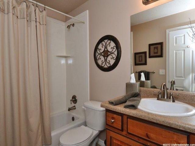 3631 Remuda Dr, Farr West, UT 84404 — photo 2