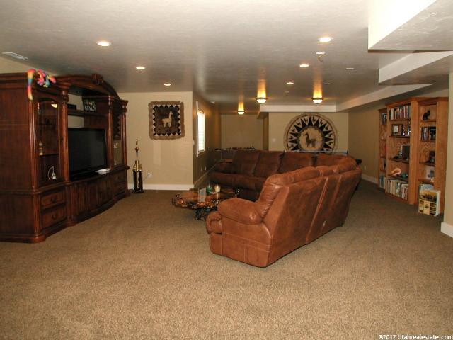 1240 S Grandview Dr, Providence, UT 84332 — photo 6