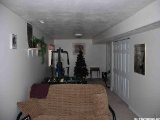 889 W 4100 S, Riverdale, UT 84405 — photo 8