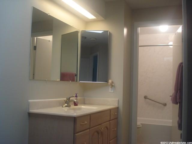 5977 S Sultan Cir, Murray, UT 84107 — photo 8