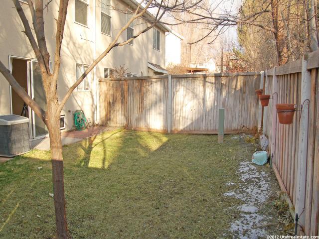 734 E Sandy Point Dr, Sandy, UT 84094 — photo 11