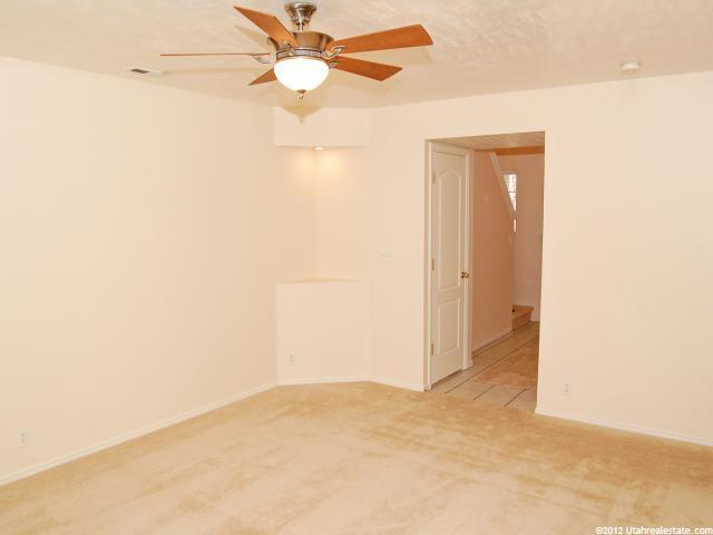 734 E Sandy Point Dr, Sandy, UT 84094 — photo 3