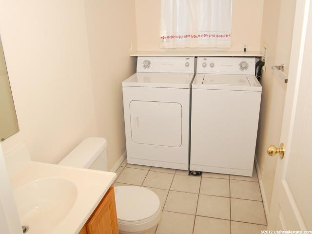 734 E Sandy Point Dr, Sandy, UT 84094 — photo 5