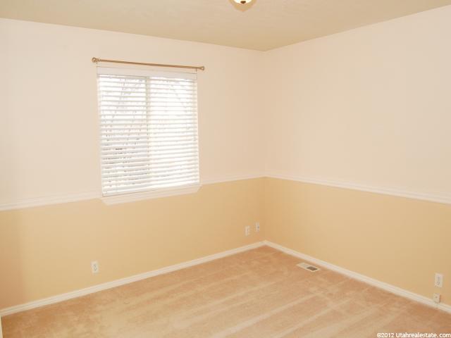734 E Sandy Point Dr, Sandy, UT 84094 — photo 10
