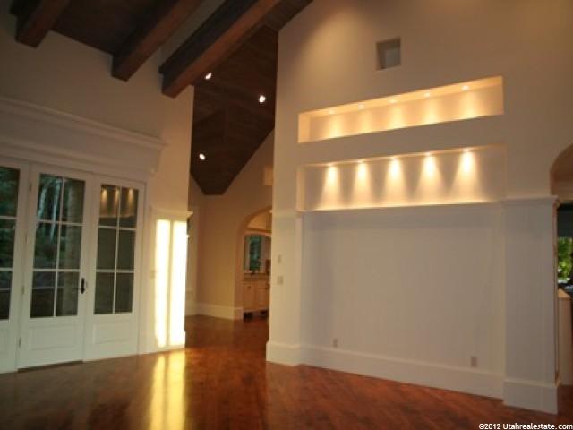 2058 Ridgehill Dr, Bountiful, UT 84010 — photo 6