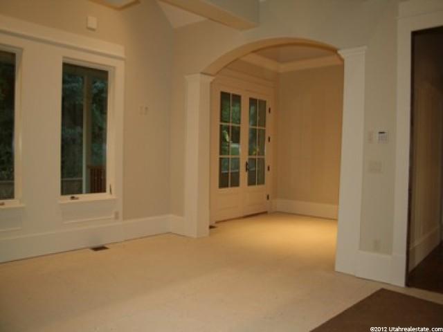 2058 Ridgehill Dr, Bountiful, UT 84010 — photo 7