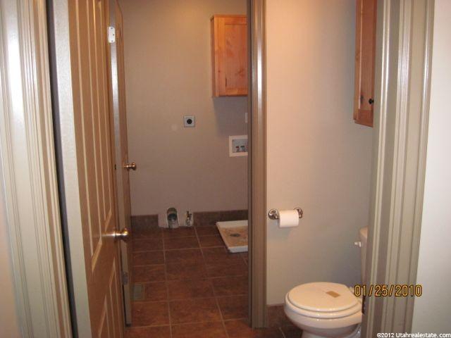3402 N 2575 W, Farr West, UT 84404 — photo 8