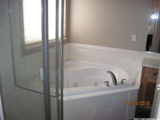 3402 N 2575 W, Farr West, UT 84404 — photo 10