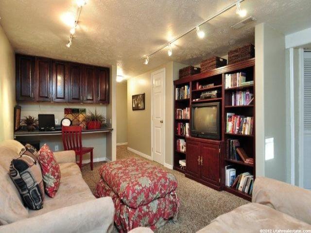 3970 S Raymond Ave E, South Ogden, UT 84403 — photo 8