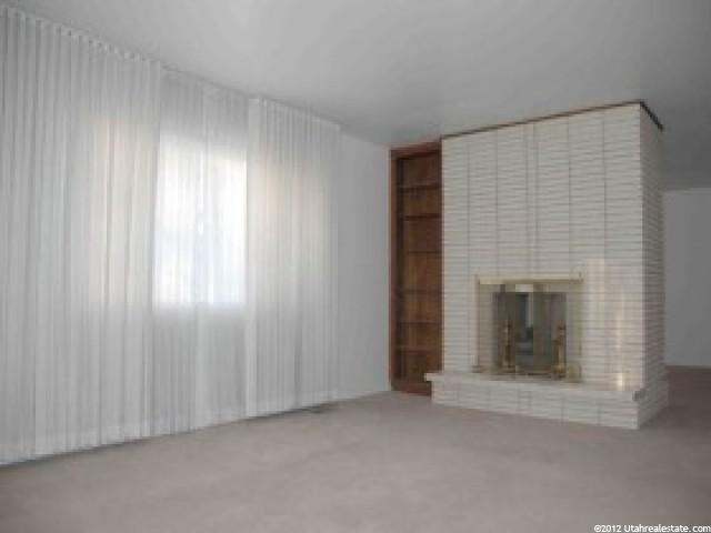 556 E Floyd Dr, Sandy, UT 84070 — photo 2