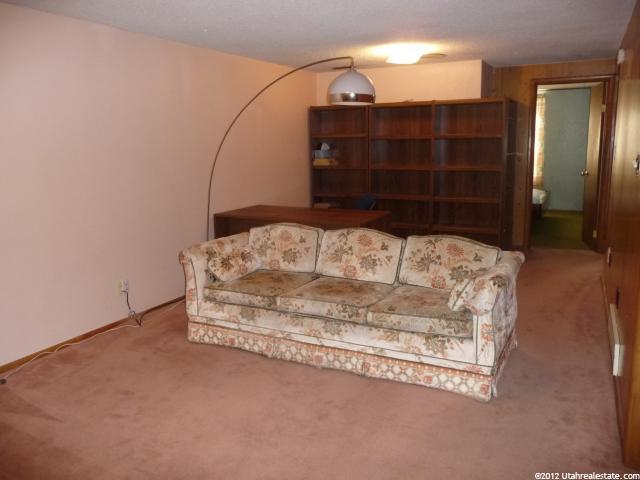887 N 250 W, Sunset, UT 84015 — photo 6