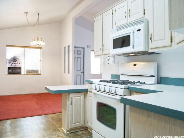 243 E Hidden View Dr #270, Sandy, UT 84070 — photo 4