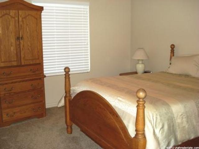 1423 Aberdeen Pl, Syracuse, UT 84075 — photo 11