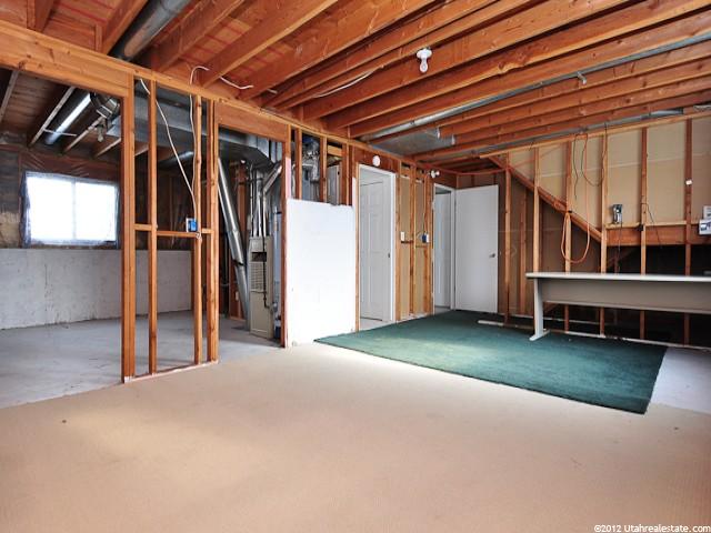 1002 W 600 S, Layton, UT 84041 — photo 5