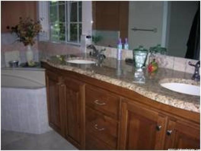 1072 N Valley Dr E, Heber City, UT 84032 — photo 4