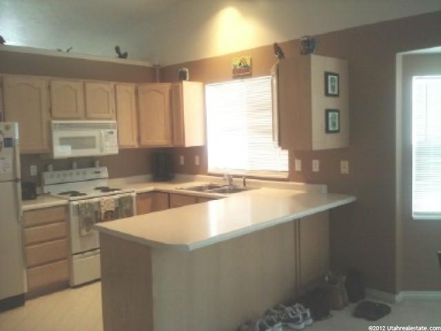 4876 S 4075 W, Roy, UT 84067 — photo 6