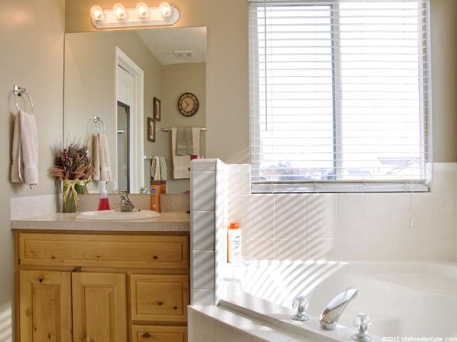 4187 W 5850 S, Roy, UT 84067 — photo 10