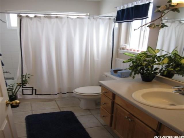 138 W 1850 N, Layton, UT 84041 — photo 10