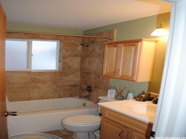 419 E 900 S, Centerville, UT 84014 — photo 9