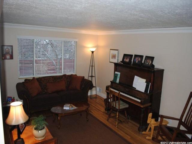 419 E 900 S, Centerville, UT 84014 — photo 6