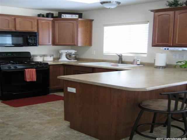 1473 N 2475 W, Clinton, UT 84015 — photo 5