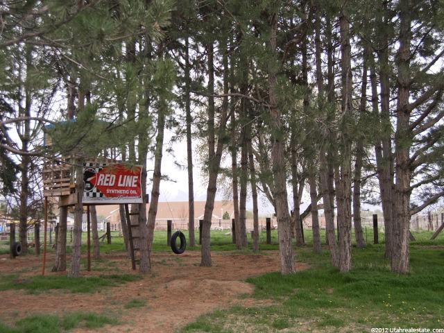 1244 N 3000 W, Clinton, UT 84015 — photo 3