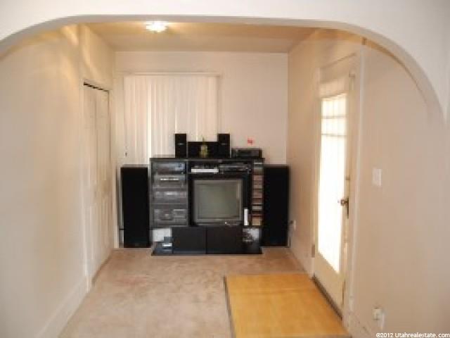 599 12th St, Ogden, UT 84404 — photo 2