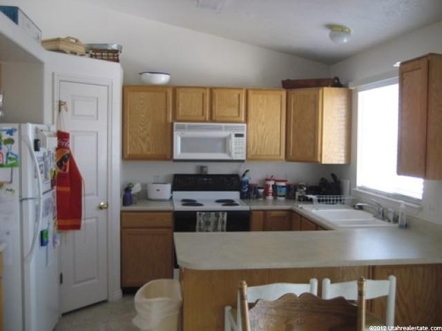 2558 S 75 E, Clearfield, UT 84015 — photo 4