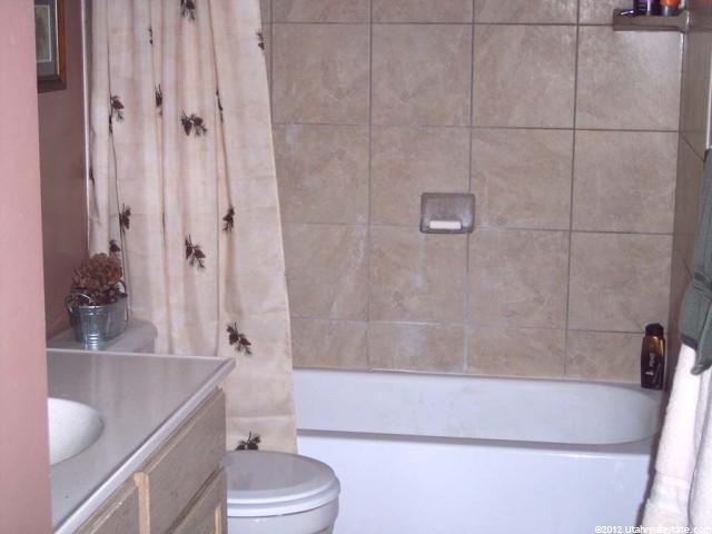 1128 W 2600 N, Layton, UT 84041 — photo 8