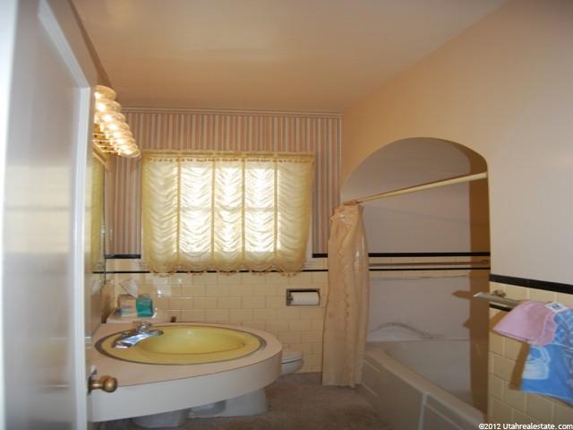 119 S State St, Richmond, UT 84333 — photo 9