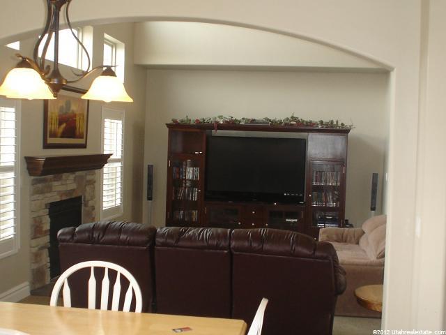 2098 W 2575 S, Syracuse, UT 84075 — photo 3
