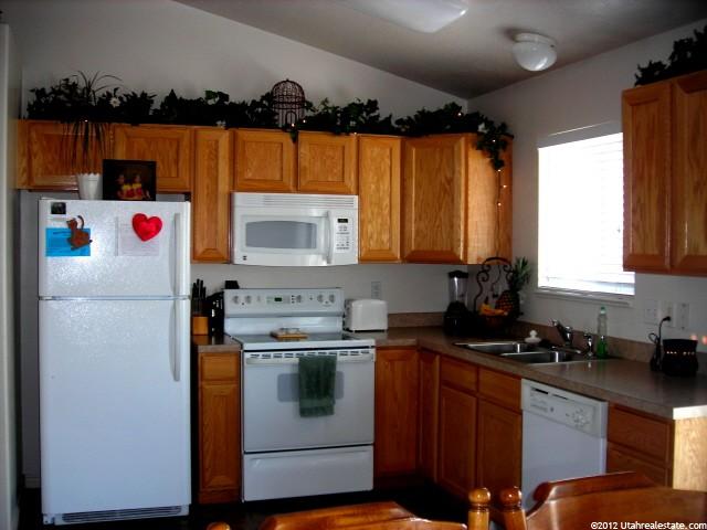 5051 S 4200 W, Roy, UT 84067 — photo 4