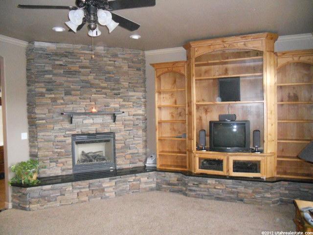 2634 Remuda Dr, Farr West, UT 84404 — photo 4