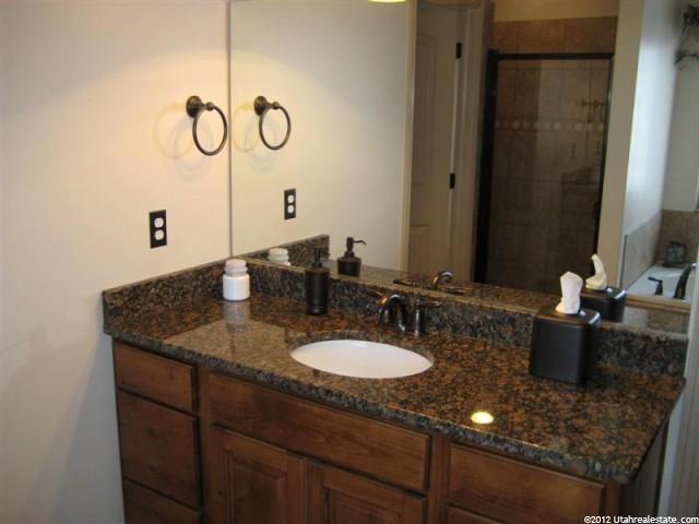 1890 S 2725 W, West Haven, UT 84401 — photo 12