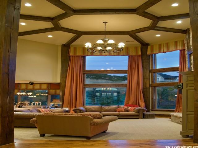 28 E Windsor Ct, Bountiful, UT 84010 — photo 2
