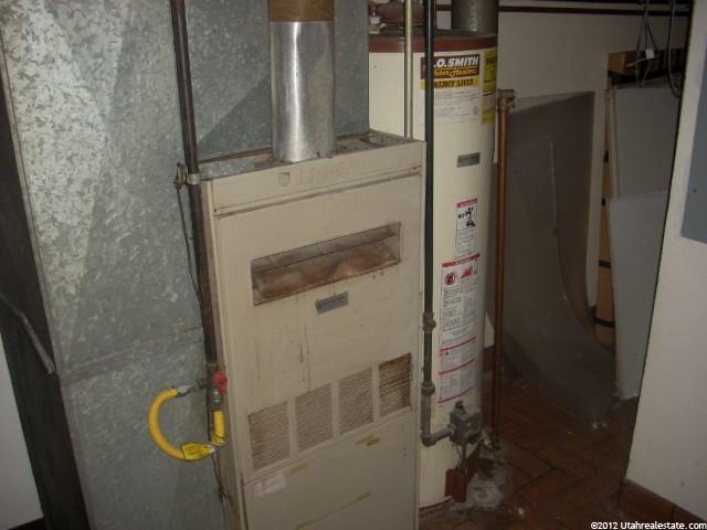 540 S Main St, Logan, UT 84321 — photo 9