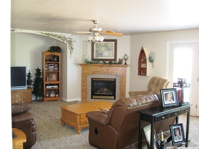 1117 Westside Dr, Layton, UT 84041 — photo 4