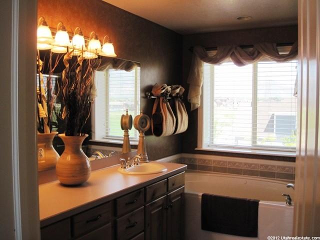 1117 Westside Dr, Layton, UT 84041 — photo 6