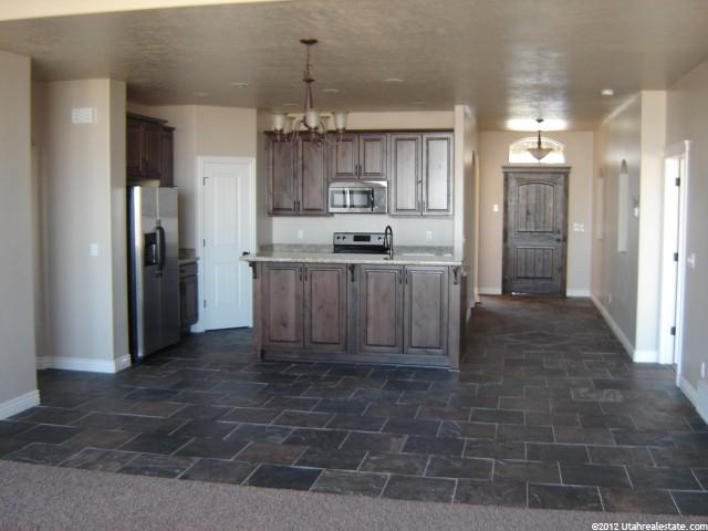 331 Manilla Dr, Draper, UT 84020 — photo 3