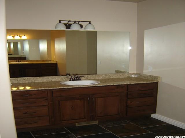 331 Manilla Dr, Draper, UT 84020 — photo 7