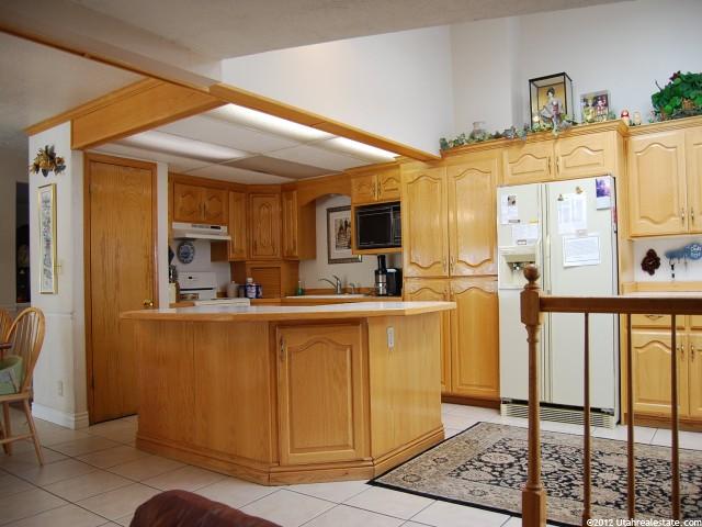 44 N 1000 E, Bountiful, UT 84010 — photo 3