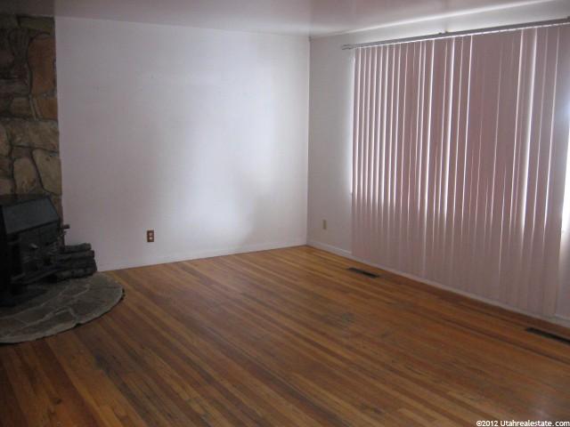 3813 S 2275 W, Roy, UT 84067 — photo 2