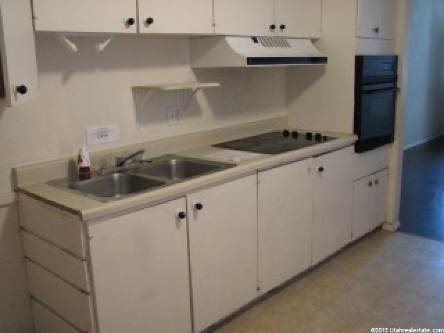 670 E 1050 N, Ogden, UT 84404 — photo 4